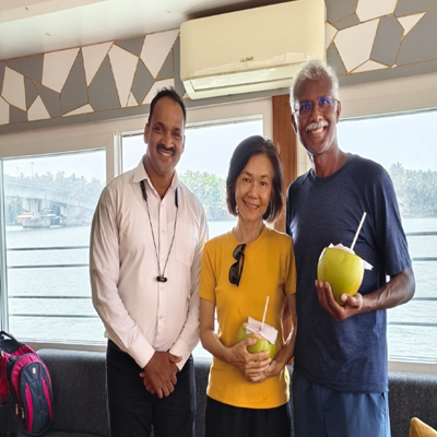 alleppey houseboat tour manager